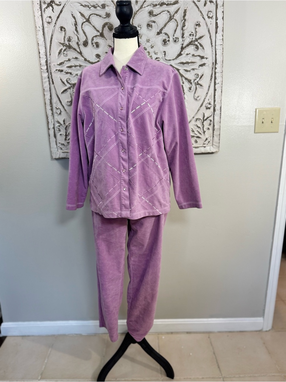 Plush Lavender Kids Pajama Set - Cozy Velour Two-Piece